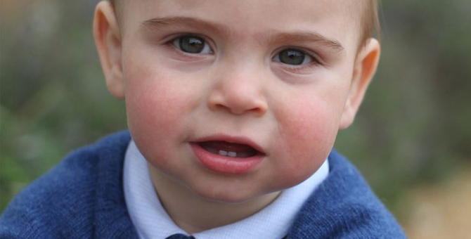 Кейт Миддлтон и принц Уильям показали новые фотографии принца Луи