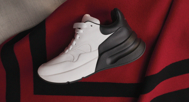 Alexander McQueen представил новую модель кроссовок