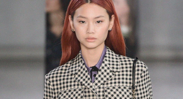 Bottega Veneta отменил показ новой весенне-летней коллекции