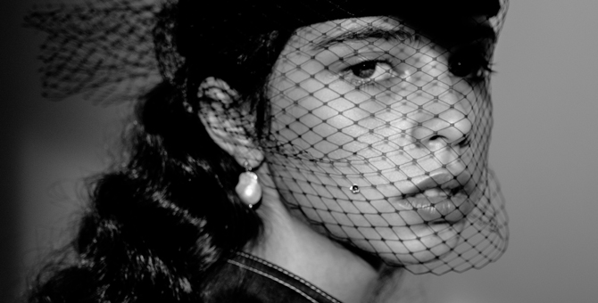 Варя Протасова в лукбуке Orchid22 — нового бренда украшений