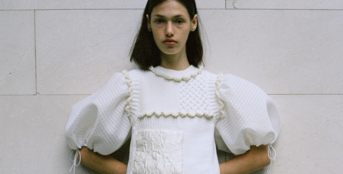 Вязаный жилет — наше спасение на осень. Выберите свой