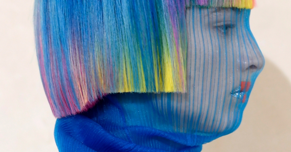 Балаяж с корицей, малиновый бурбон и другие актуальные окрашивания этой осени