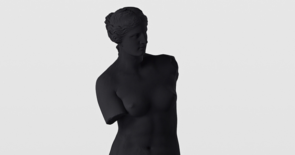 Скульптор Григорий Орехов — о своем искусстве, самоизоляции и «Волшебной кровати»