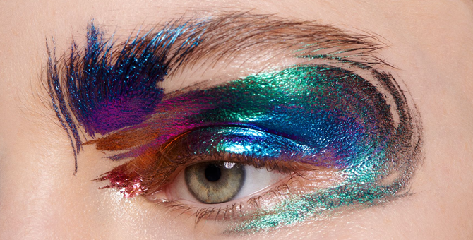 Я только спросить: как выщипать брови самостоятельно?