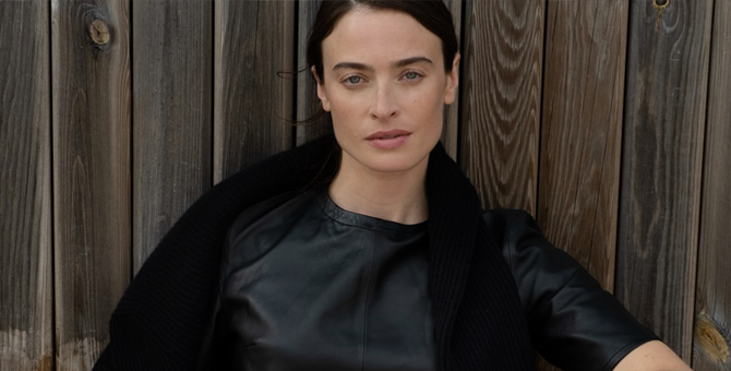 Что купить: вещи из кожи на осень