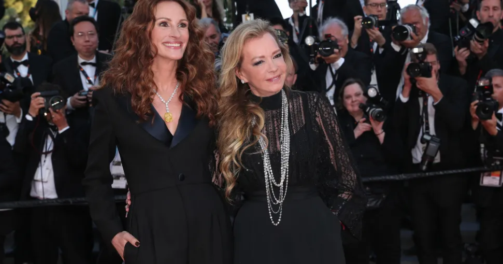 Chopard совместно с Джулией Робертс выпустил ювелирную коллекцию