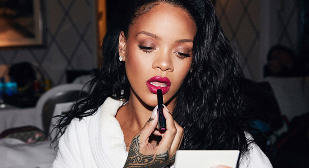 #StunnaMom: в инстаграме начался конкурс Fenty Beauty, посвященный мамам