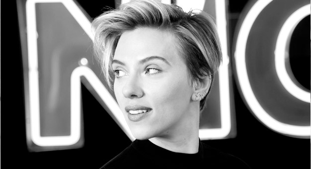 Скарлетт Йоханссон выпустила новую песню и анонсировала мини-альбом