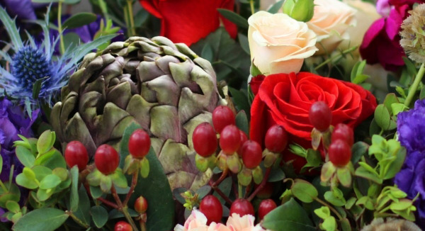 От лаванды до артишоков: 8 нестандартных деталей для букета