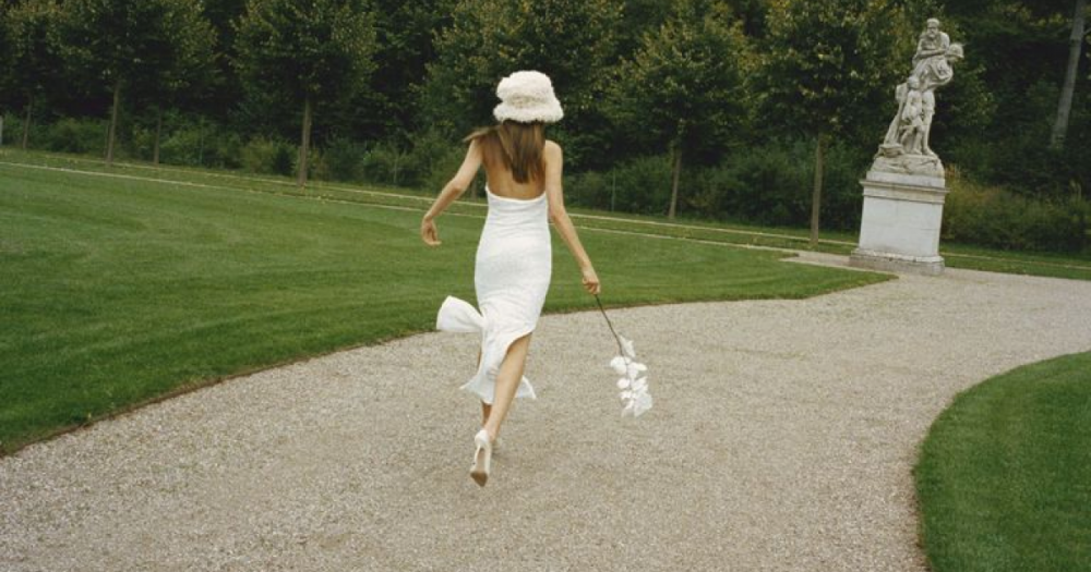 20 летних платьев в белом цвете — просто так или на свадьбу