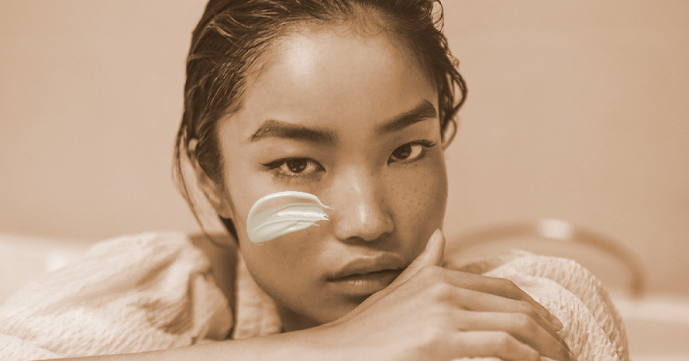 Какие процедуры для лица сделать до наступления лета? Узнали у экспертов