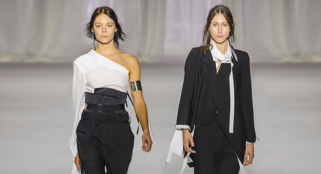 Парижская неделя моды: Ann Demeulemeester весна-лето 2017