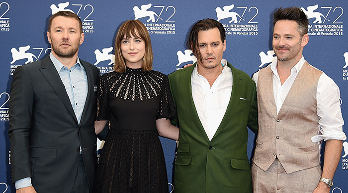 Венецианский кинофестиваль — 2015: Джонни Депп и Дакота Джонсон на фотоколле фильма \"Черная месса\"