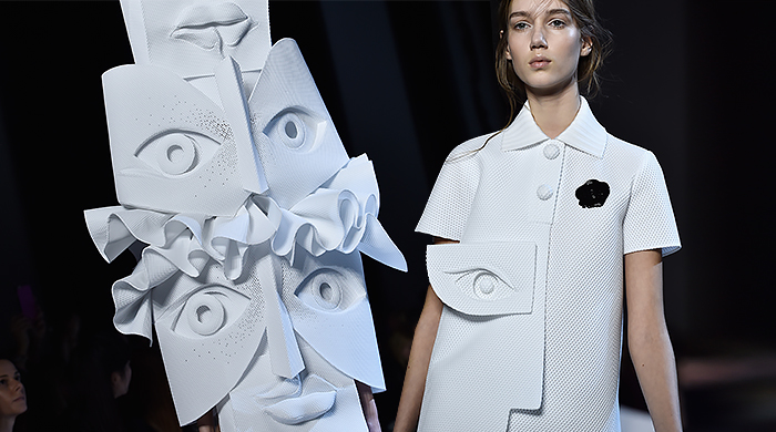 Неделя высокой моды: Viktor & Rolf, весна 2016