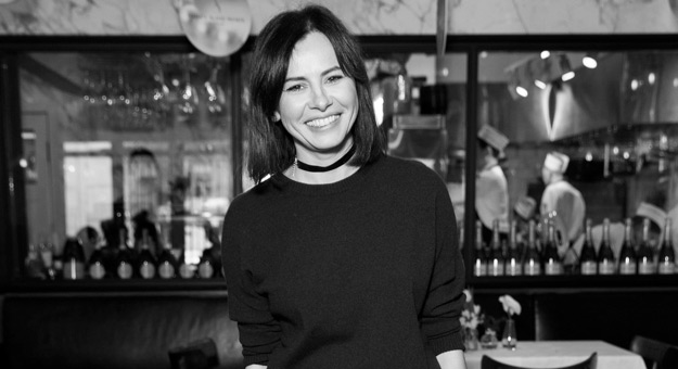 Вика Газинская, Оксана Лаврентьева и Полина Киценко на ланче Oetker Collection Friends