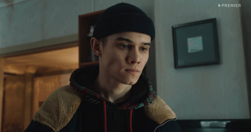 На «Авито» появился дроп вещей от Рузиля Минекаева и Полины Гухман