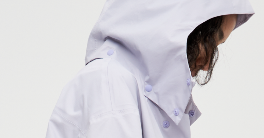 Где купить легкую куртку на весну? А тренчкот, пальто, дождевик? Вот 10 приятных российских марок верхней одежды