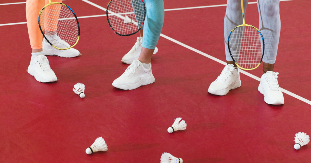 Бадминтон, танцы, сквош и пинг-понг — друзья BURO. о набирающих популярность видах спорта