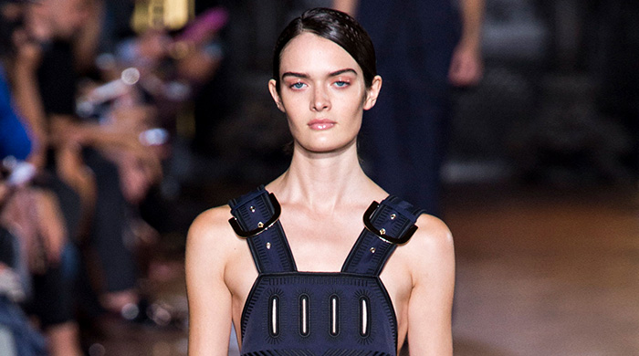 Обзор Buro 24/7: Stella McCartney, весна-лето 2015