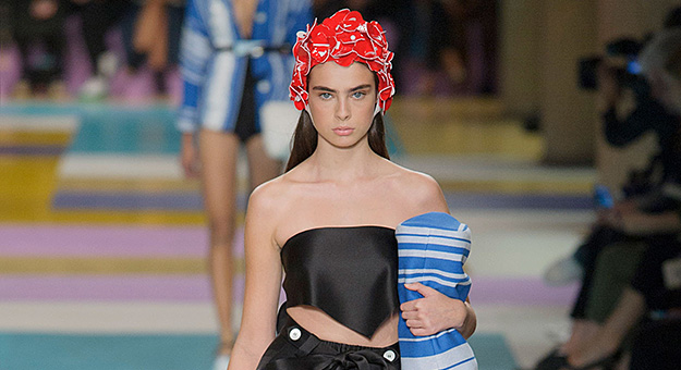 Парижская неделя моды: Miu Miu, весна-лето 2017