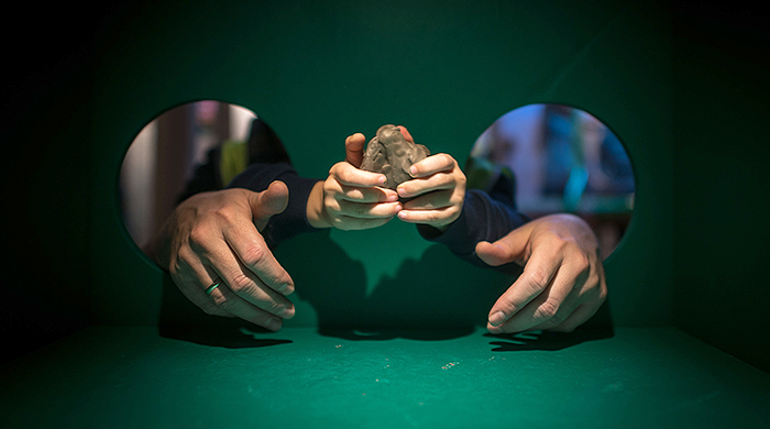 Время проверить чувства: \"Арт-эксперимент\" в музее \"Гараж\"