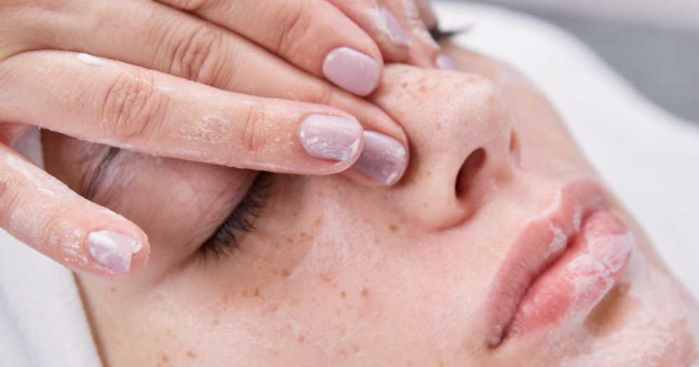 Новости красоты: миопластика, капельницы антистресс, «звериная» гимнастика