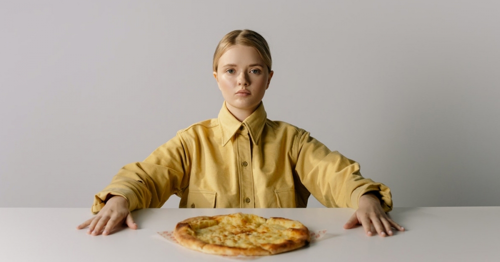 Расстройство пищевого поведения в период стресса: как справиться с обострением