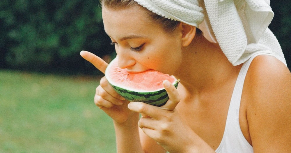 Арбуз, грейпфрут и другие продукты для похудения летом
