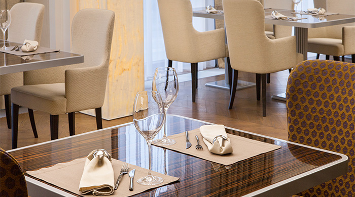 Ресторан \"Север-Юг\" при отеле StandArt