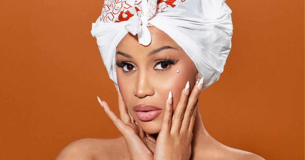 Рэперша Cardi B запустила бренд для волос