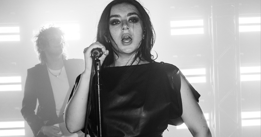 Charli XCX выпустила короткометражный фильм к альбому «Music, Fashion, Film»