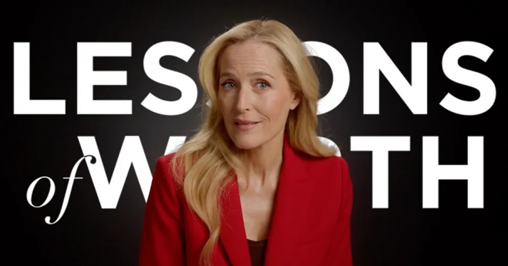 Актриса Джиллиан Андерсон снялась в ролике от L'Oréal Paris