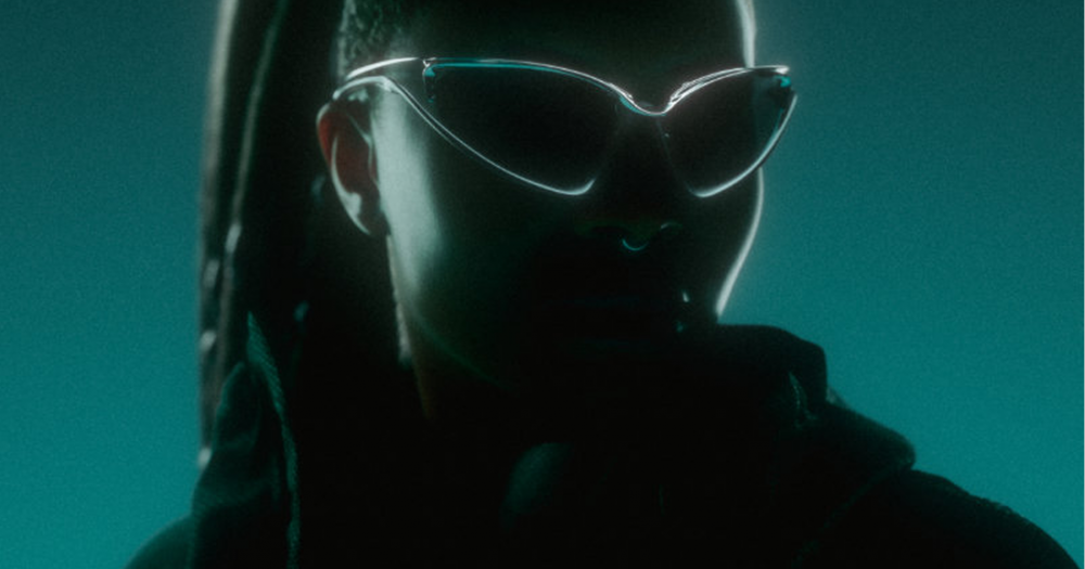 Бренд Oakley выпустил очки, повторяющие символ бесконечности