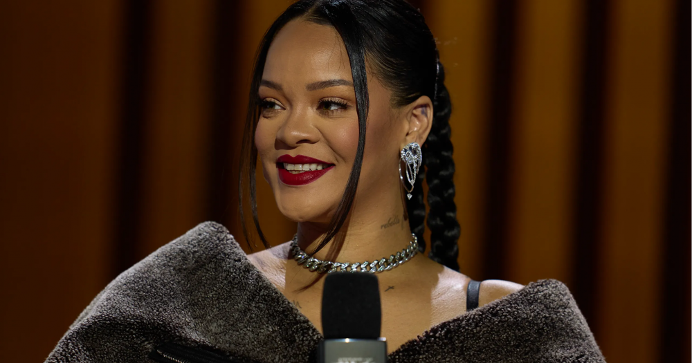 Рианна намекнула на скорый выход нового альбома