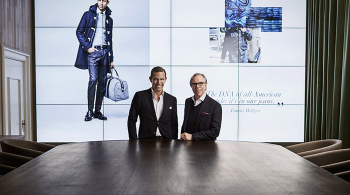 Очки виртуальной реальности перенесут посетителей бутика Tommy Hilfiger на показ дизайнера