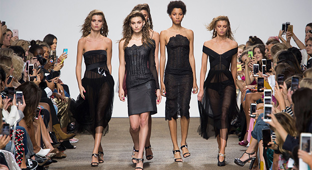 Лондонская неделя моды: Topshop Unique, весна-лето 2017