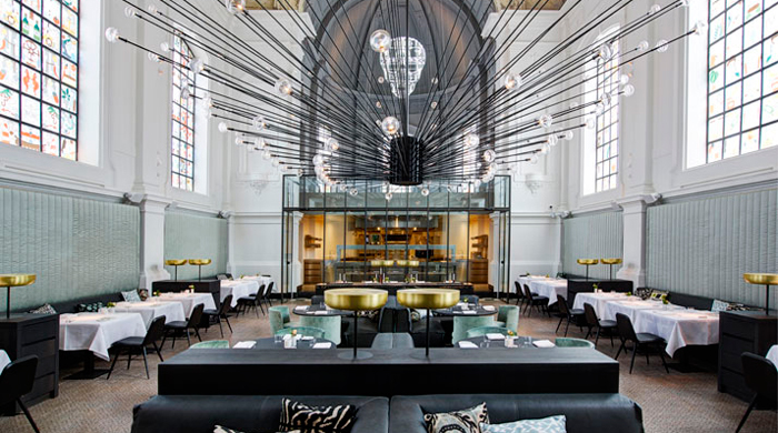 Ресторан The Jane в здании бывшей антверпенской церкви