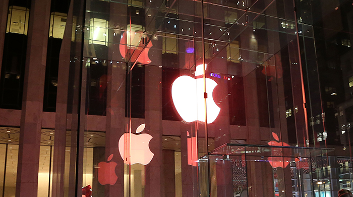 Apple разработают медицинский прибор и авто?