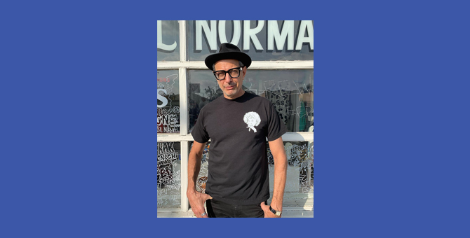 Джефф Голдблюм запустил собственную линию мерчандайза