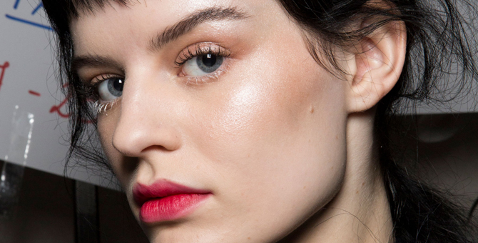 Тренд: акцент на ресницы