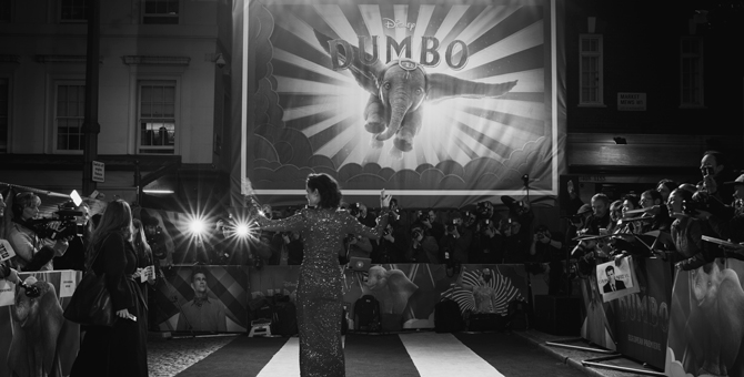 Ева Грин выступила за отказ от использования животных в цирковых представлениях