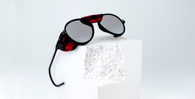 Woolrich выпустил солнечные очки с деталями из шерсти