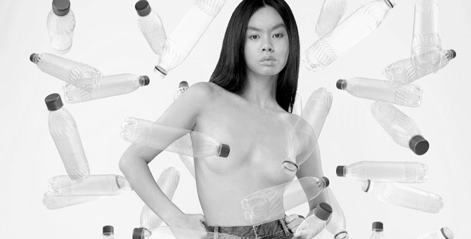 Бренд Ksenia Schnaider выпустил коллекцию денима из переработанных пластиковых бутылок