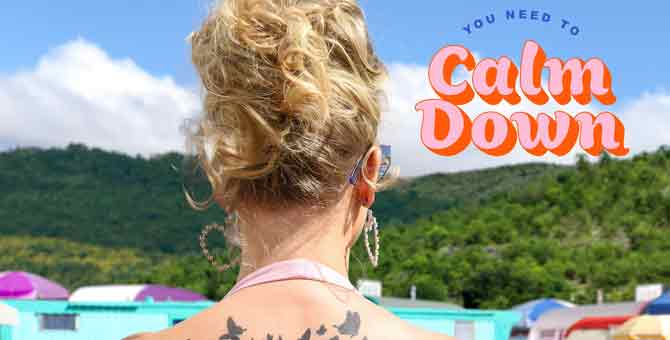 Райан Рейнольдс и ведущие шоу «Queer Eye» снялись в новом клипе Тейлор Свифт