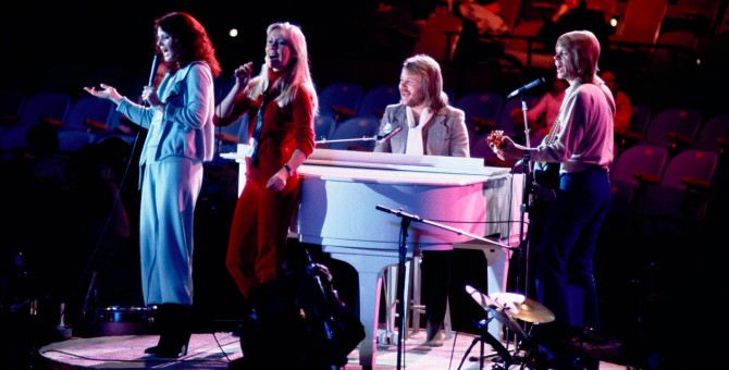 Голограммы группы ABBA отправятся в турне в 2022 году