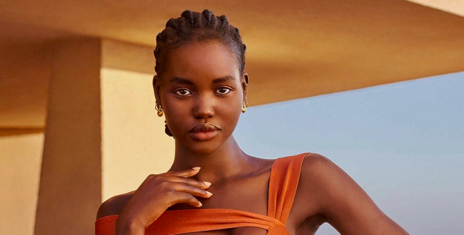 Адут Акеш стала глобальным амбассадором Estée Lauder