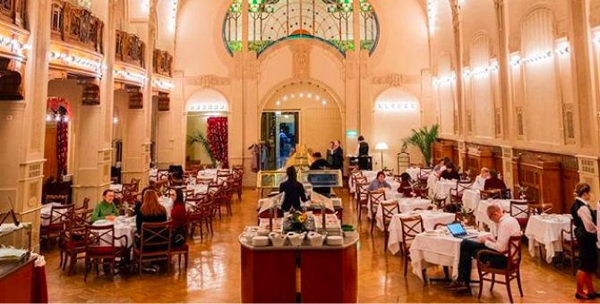 «Гранд Отель Европа» запустил кулинарные мастер-классы в инстаграме