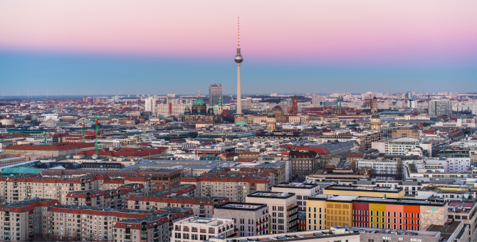 Германия и Франция возвращают карантинные ограничения