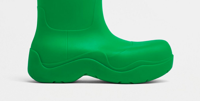 Bottega Veneta выпустил высокие резиновые сапоги за 750 долларов