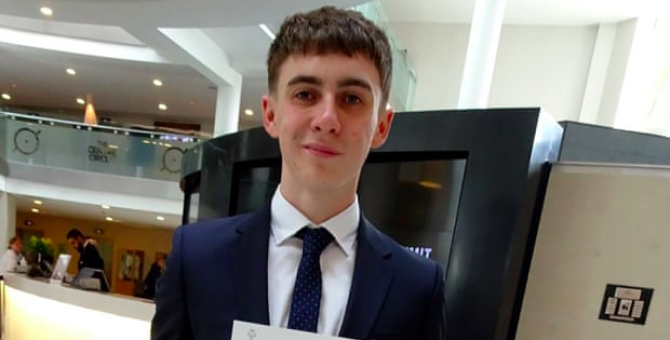 Британец провел в коме почти год и пропустил пандемию коронавируса, дважды им переболев